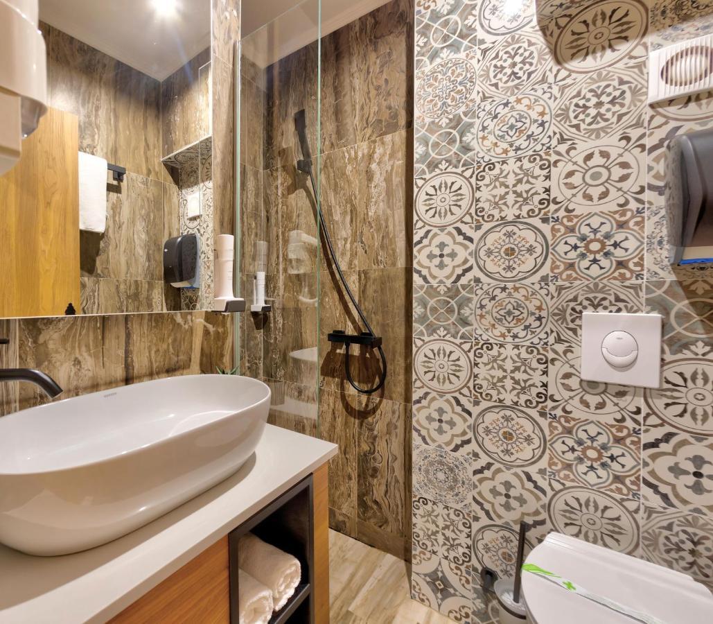 Hotel Sinan Han موستار المظهر الخارجي الصورة